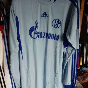 Nueva - Schalke 04