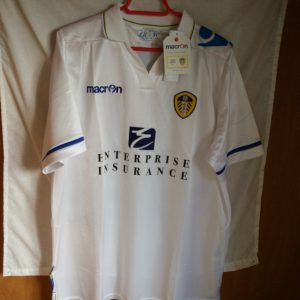 Nueva - Leeds United