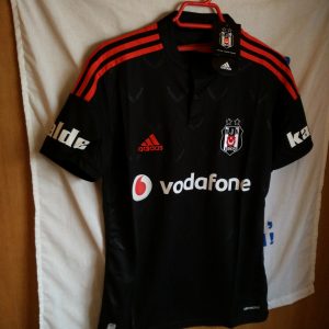 Nueva - Besiktas