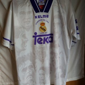 Real Madrid CF - campeon de liga 1996-1997