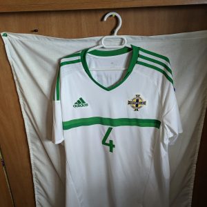 Seleccion de Irlanda del Norte - 4 Gareth McAuley