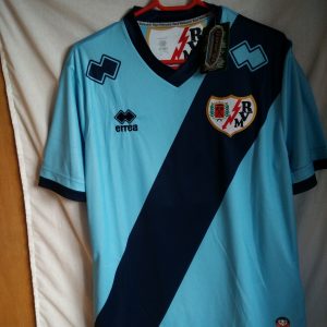 Nueva - Rayo Vallecano - dorsal 8 - player issue