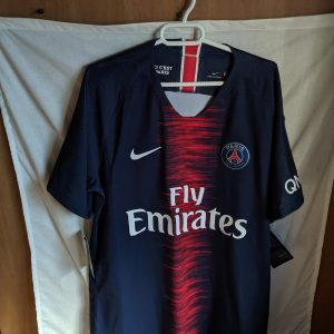 Nueva - PSG Paris Saint Germain - player issue