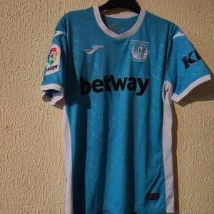 Match Worn - CD Leganes - 16 Roberto Rosales