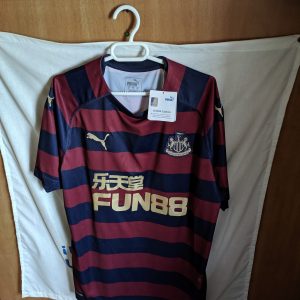 Nueva - Newcastle United