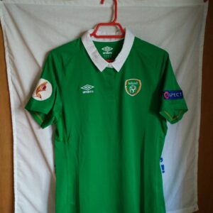 Seleccion de Irlanda - player issue