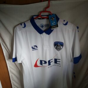 Nueva - Oldham Athletic (Inglaterra)