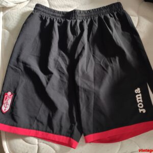 Granada CF - player issue / worn