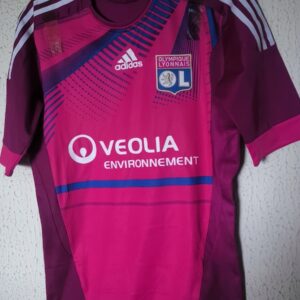 Player Issue - Olympique de Lyon - Lyonnais