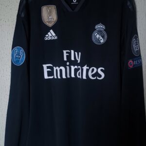 Player Issue / Match Worn - Real Madrid CF - 3 Jesus Vallejo