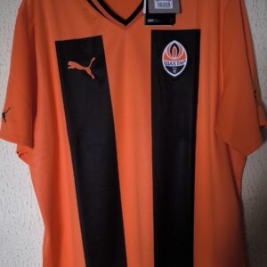 Nueva - Shakhtar Donetsk (Ucrania)